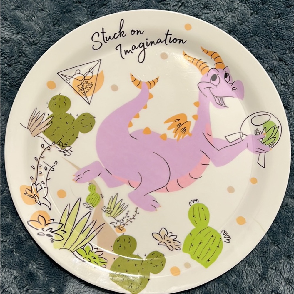 Plates, Disney, Characters